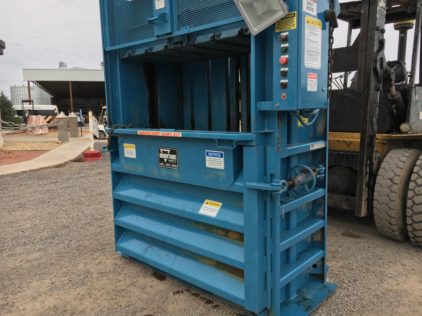 ./imagenes/INVOICE/2019/16766/COMPACTADOR DE CARTON MARATHON V-6030-HD-02 (2).JPG